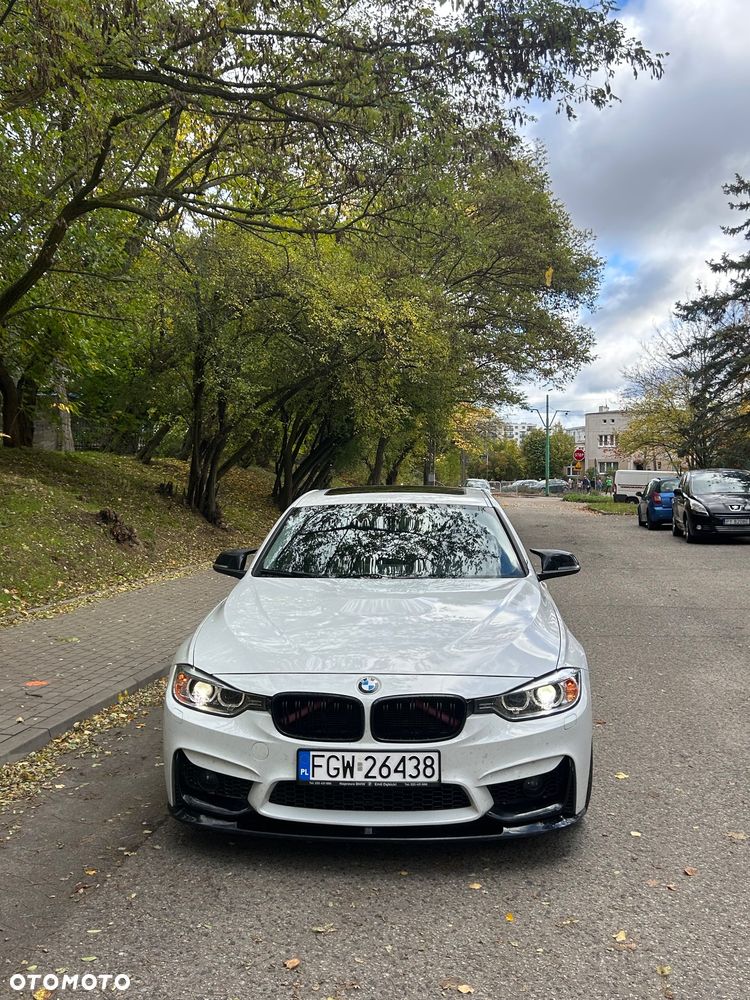 BMW Seria 3 335i xDrive M Sport - 1