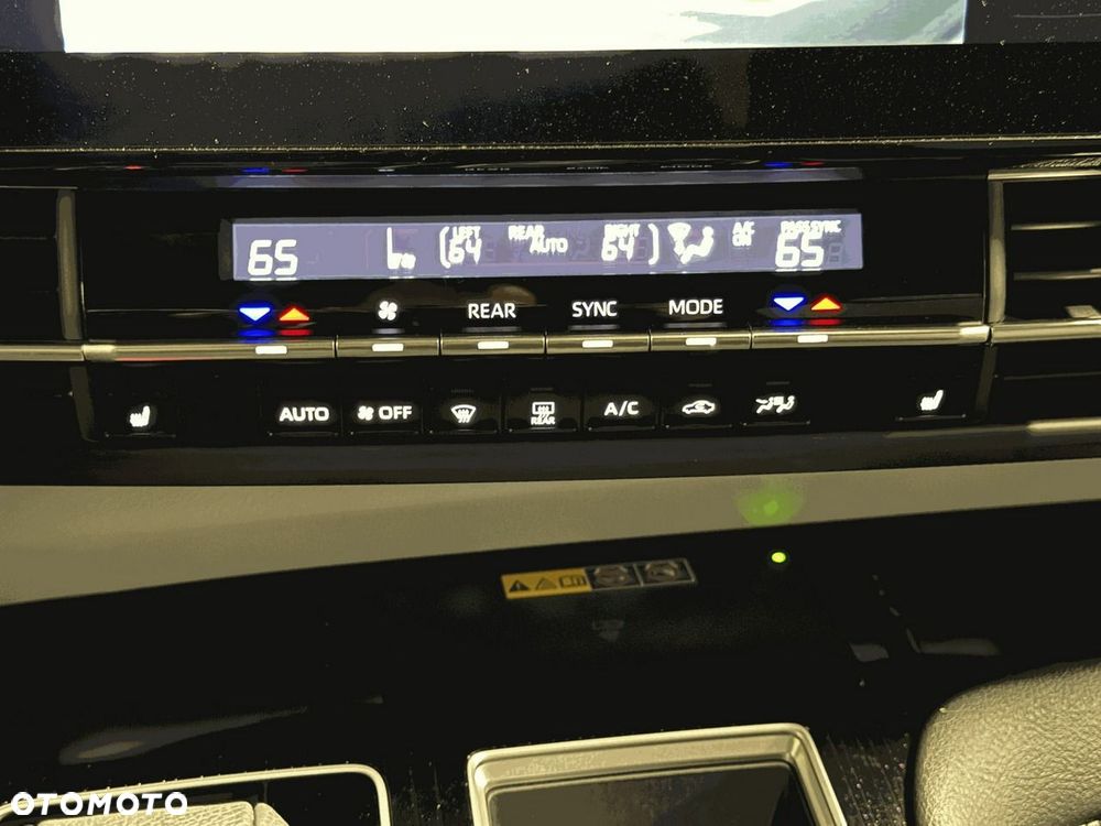 Toyota Sienna - 29