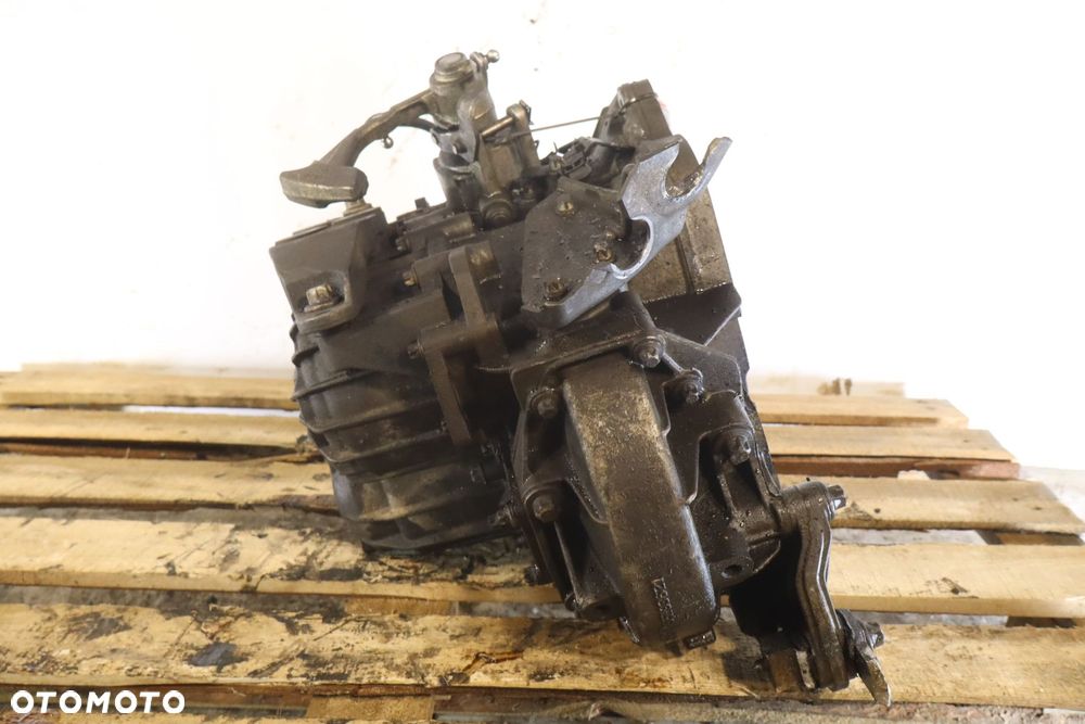 SKRZYNIA BIEGÓW 6 BIEGOWA OPEL CORSA D 1.3CDTI 55193621 - 3