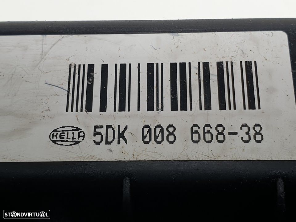 CAIXA RELÉS / FUSÍVEIS OPEL ASTRA H 2005 -13206754 - 4