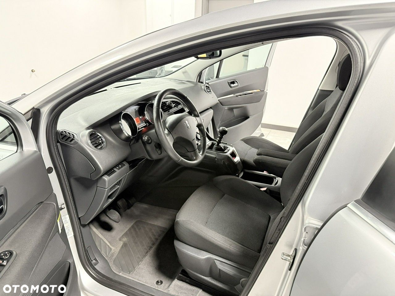 Peugeot 5008 2.0 HDi Premium - 29