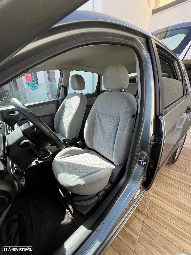 Ford Fiesta 1.4 TDCI Ghia - 3