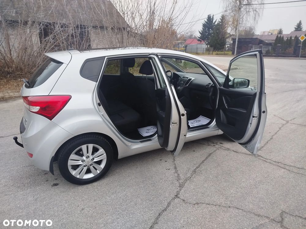 Hyundai ix20 1.4 blue YES Plus - 26