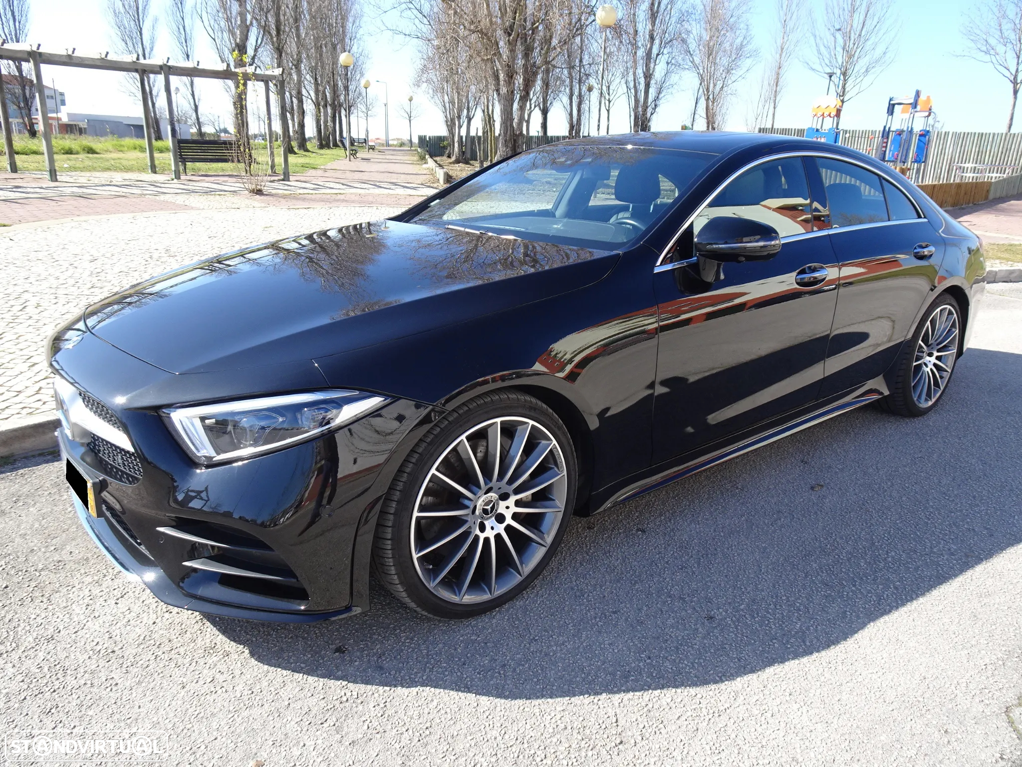 Mercedes-Benz CLS 300 d AMG Line - 2