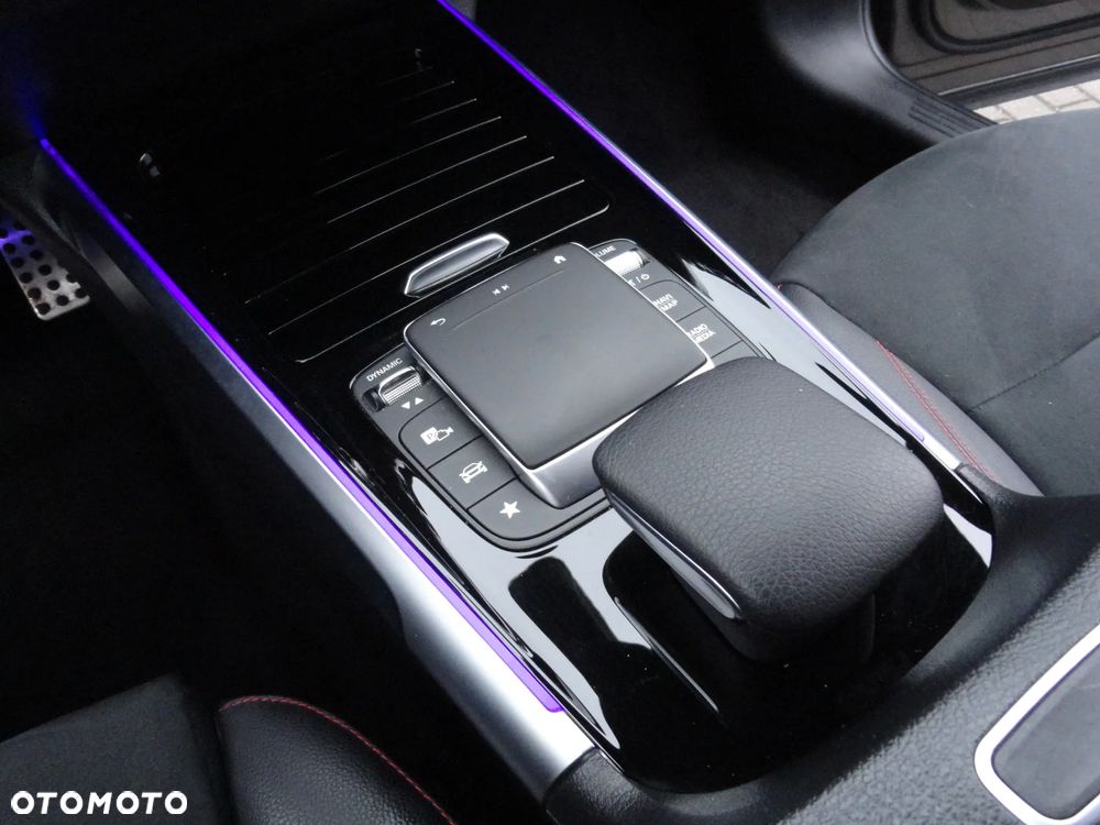 Mercedes-Benz GLB 200 d 8G-DCT Edition AMG Line - 16