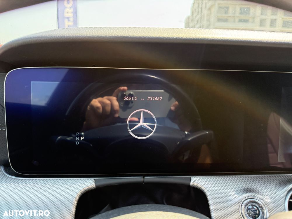Mercedes-Benz E 220 d 9G-TRONIC AMG Line - 23
