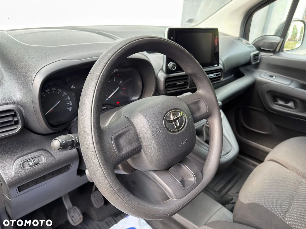 Toyota ProAce City - 12