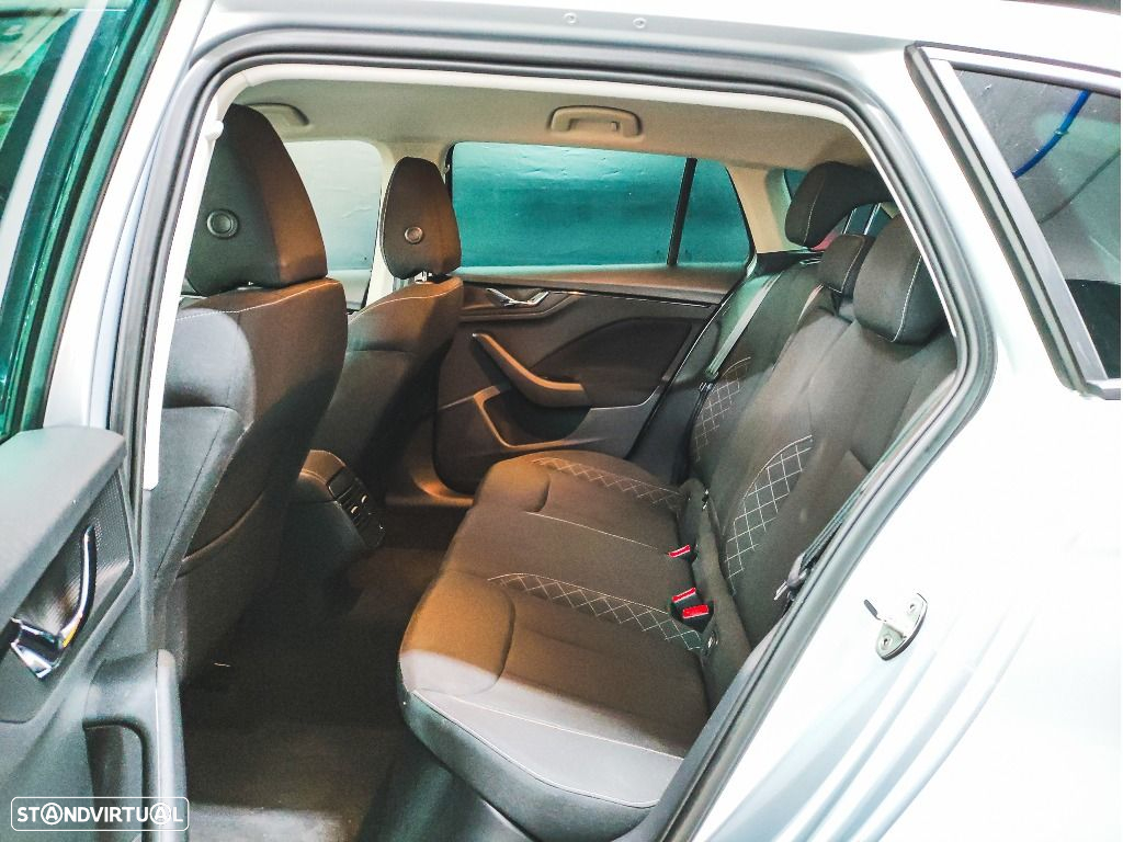 Skoda Scala 1.0 TSI Ambition - 19