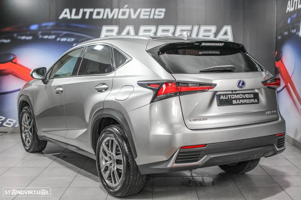 Lexus NX 300h Executive+ - 2
