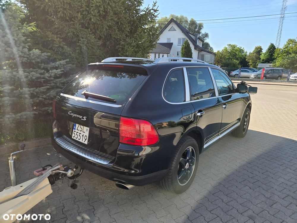 Porsche Cayenne - 19
