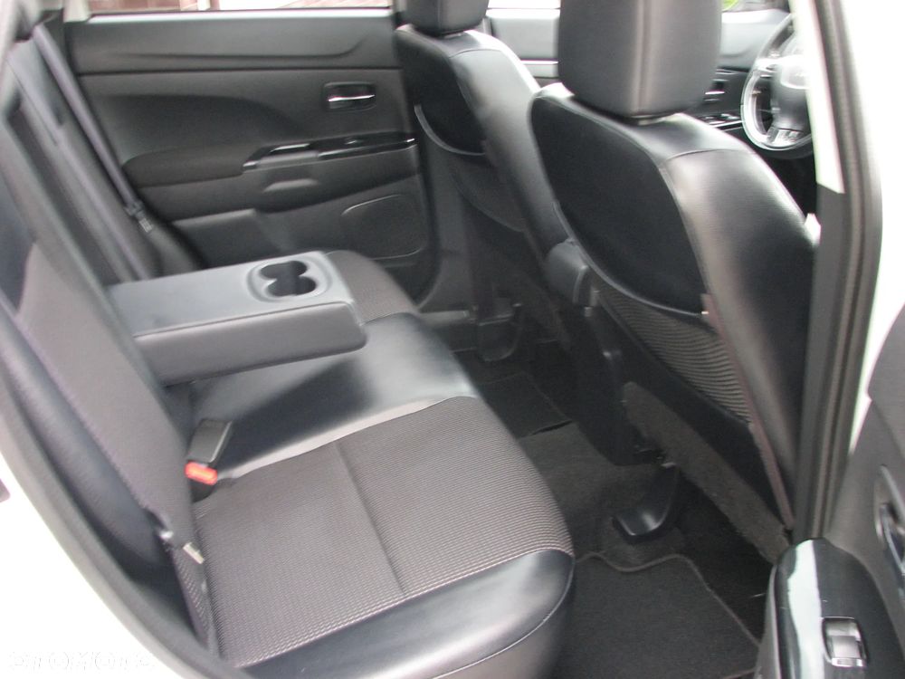 Peugeot 4008 - 18