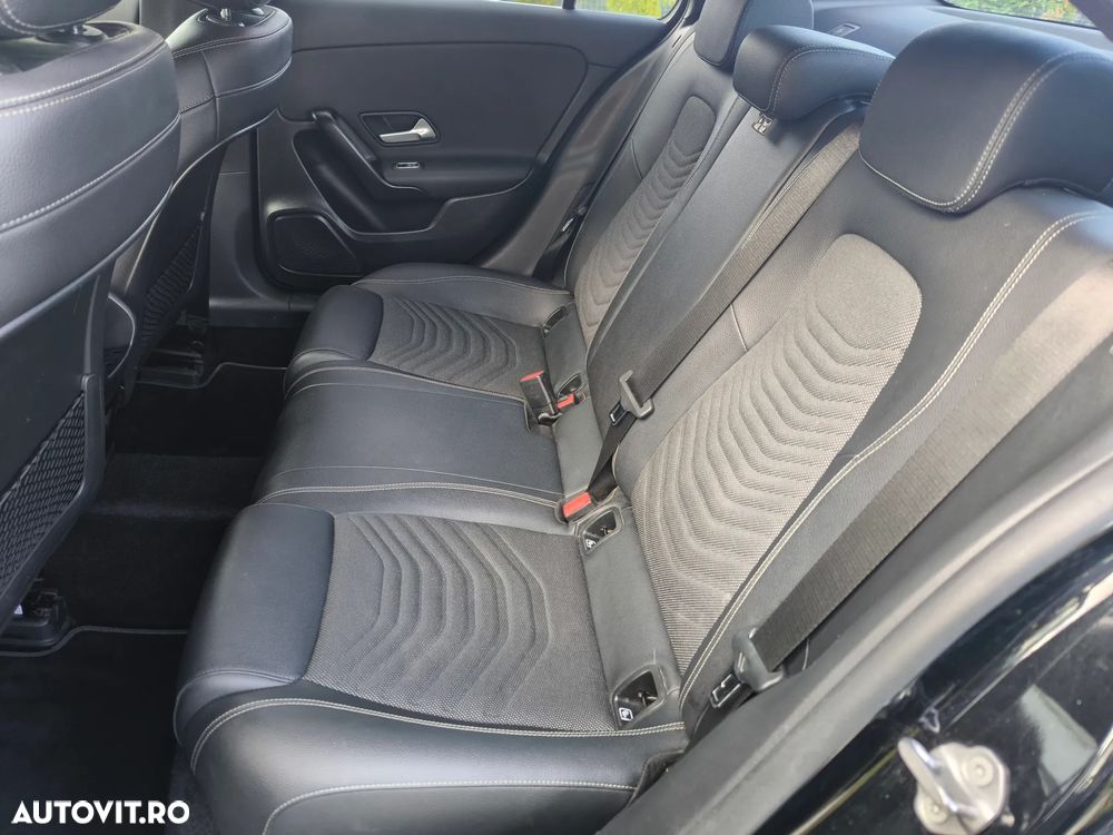 Mercedes-Benz A - 20