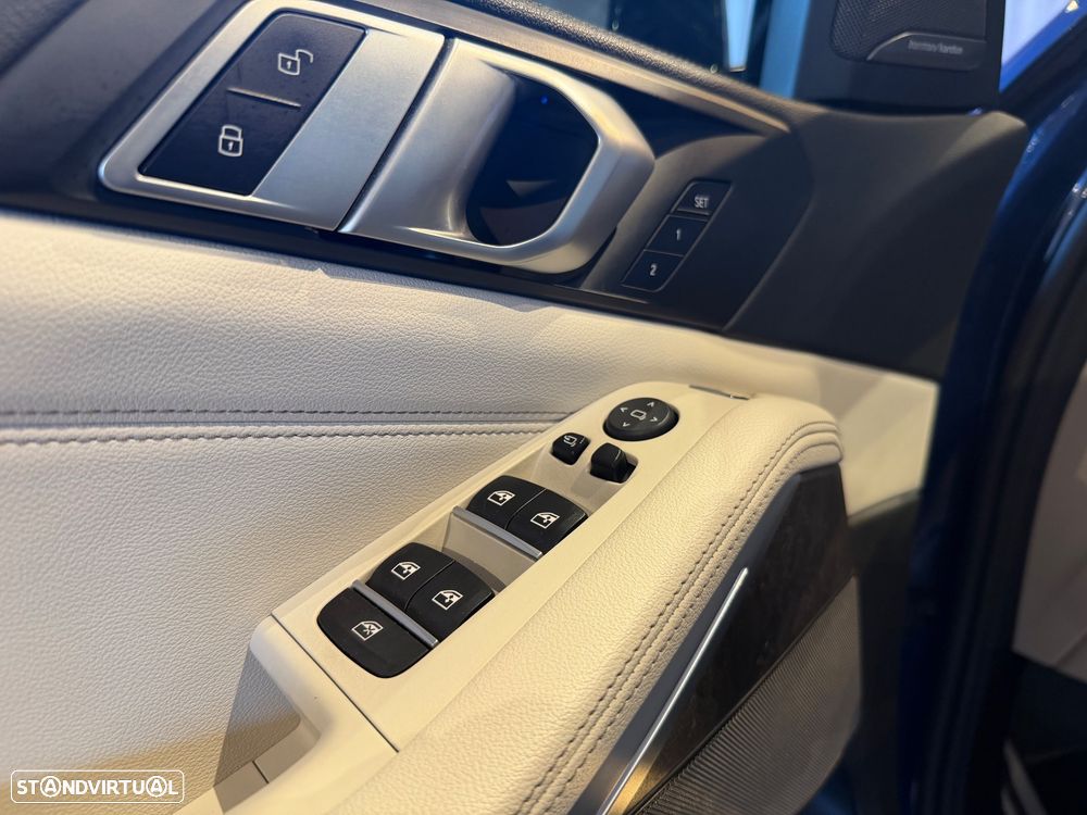 BMW X5 45 e xDrive Pack M - 19