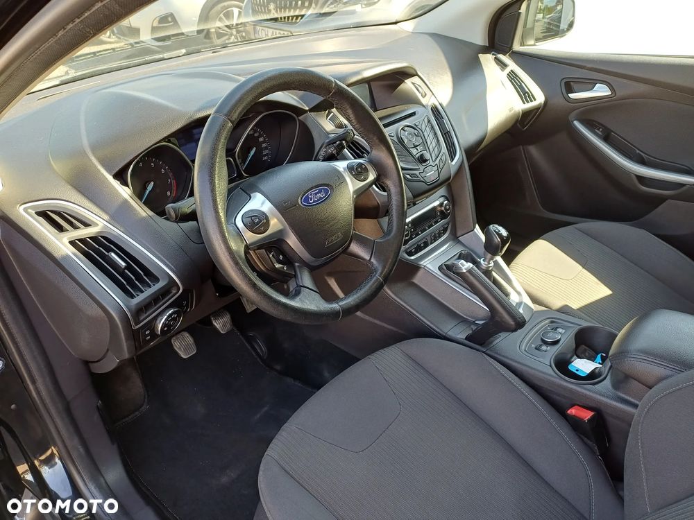 Ford Focus 1.0 EcoBoost STart-Stopp-System TITANIUM - 14