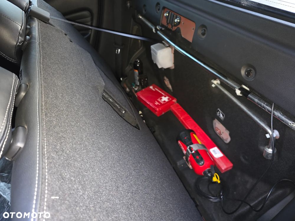 Mitsubishi L200 2.2 d DC Instyle - 20