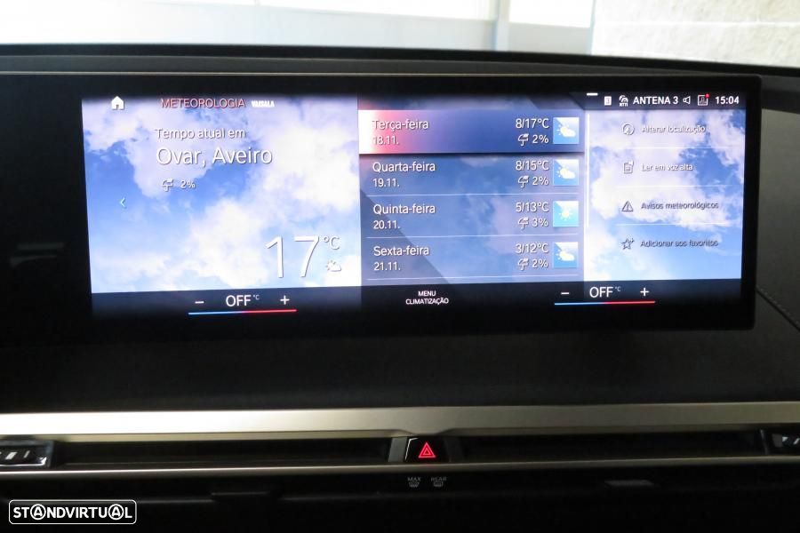 BMW iX xDrive 40 - 26