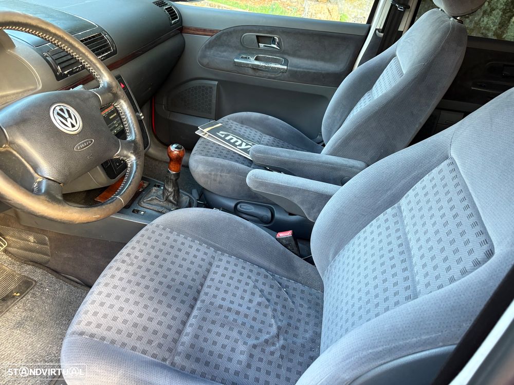 VW Sharan 1.9 TDi Confortline - 9