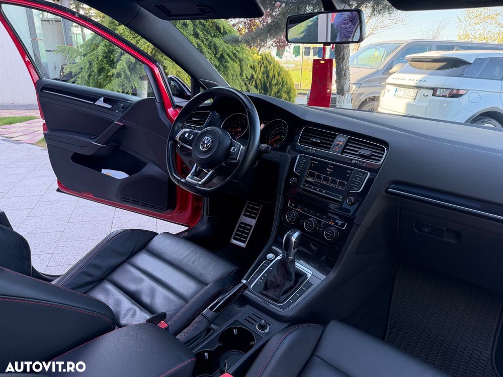 Volkswagen Golf 2.0 GTI DSG - 27