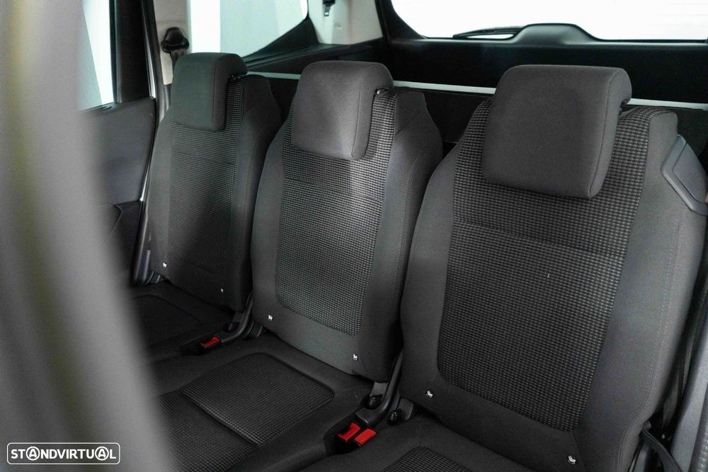 Peugeot 5008 1.6 E-HDi 7L Allure 2-Tronic - 11