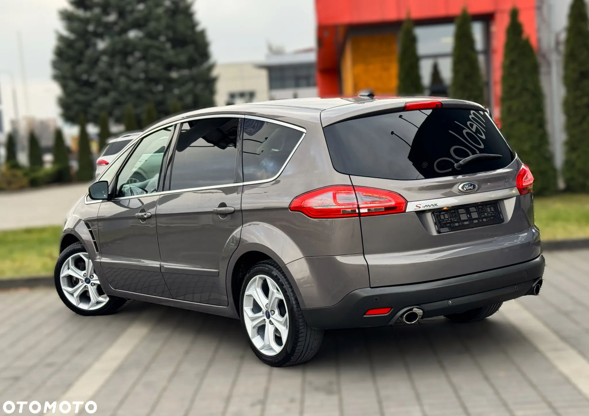 Ford S-Max 2.0 EcoBoost Titanium - 11