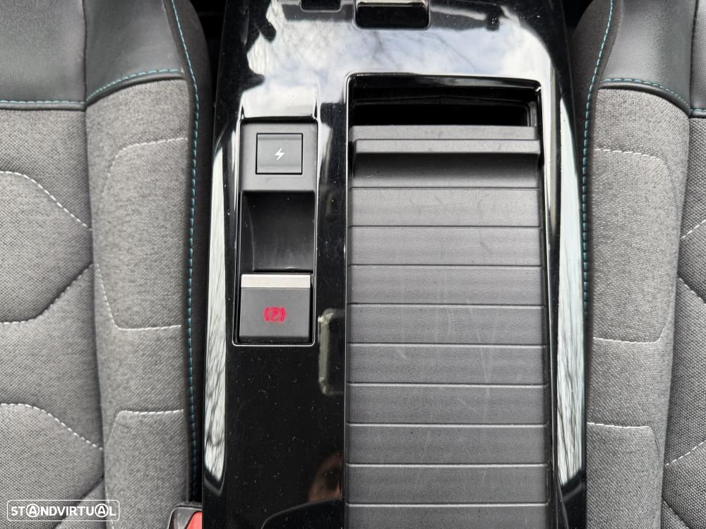 Citroën e-C4 50 kWh E-Series Collection - 26