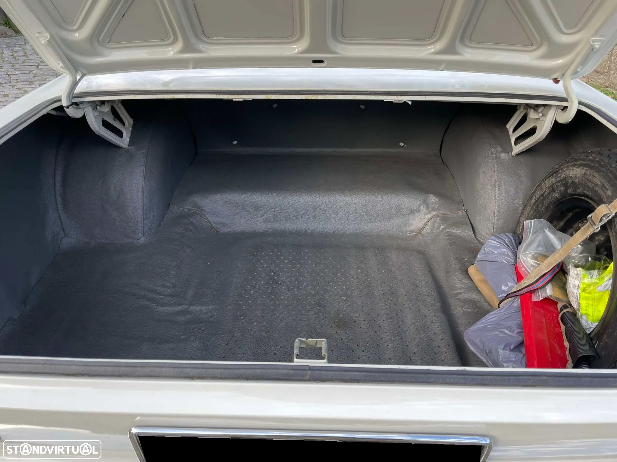 Opel Olympia Rekord 1700 Coupe - 21