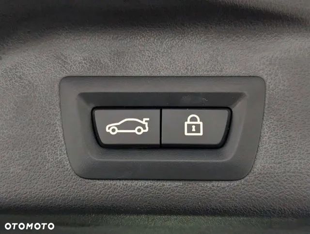 BMW X5 xDrive40i xLine - 21