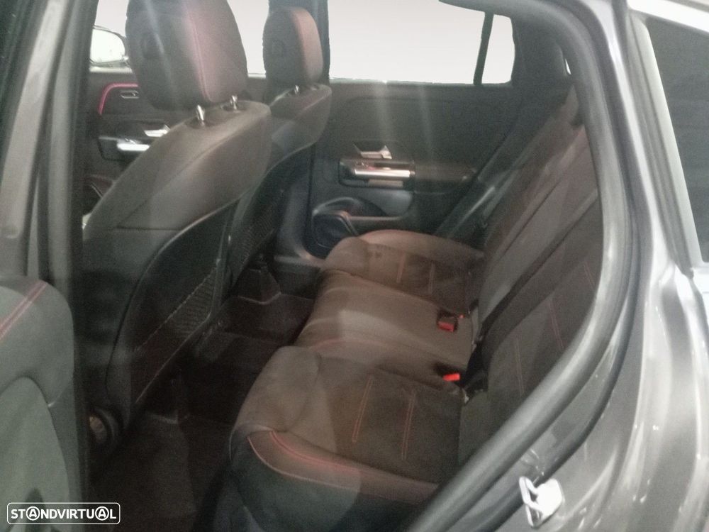 Mercedes-Benz GLA 250 e - 13