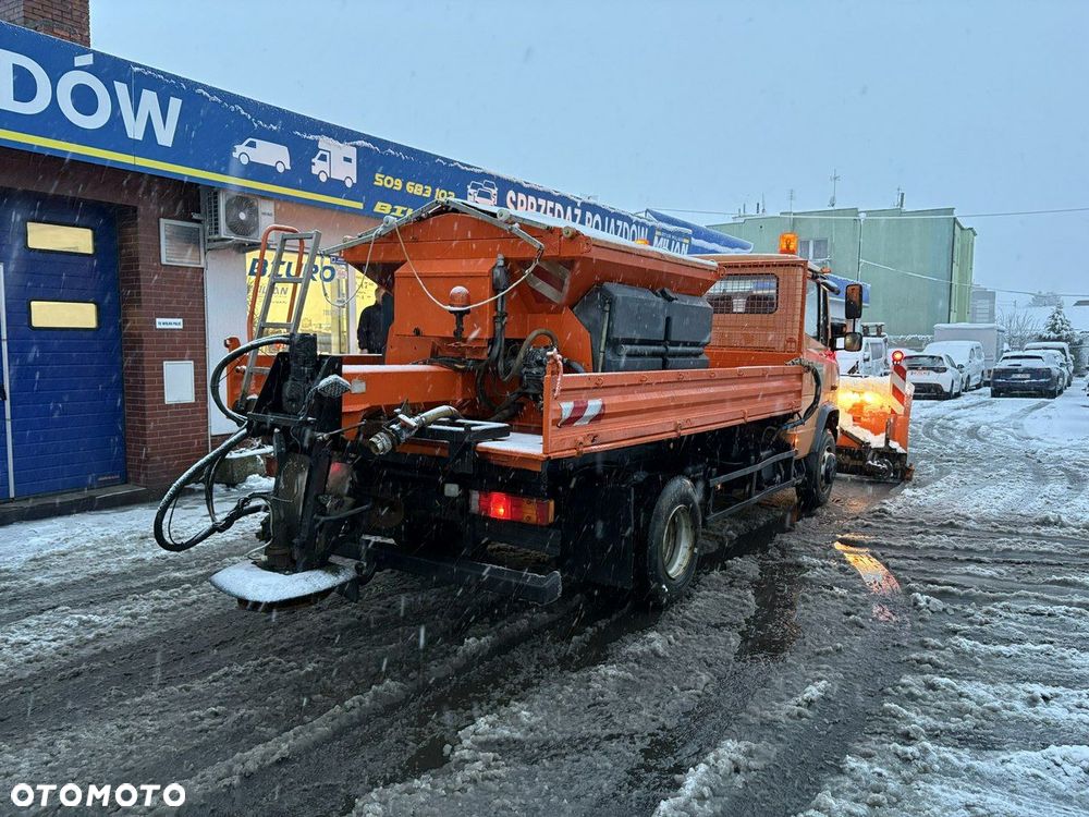 Mercedes-Benz Mercedes Vario 815 Wywrotka 4X4  2004 Pług posypywarka odśnieżarka - 8