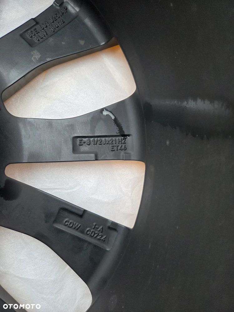 Felga Aluminiowa Audi A6 e-tron RS C9 21 Cali 85E601025AP E- 8,1/2Jx21H2 ET 46 - 14