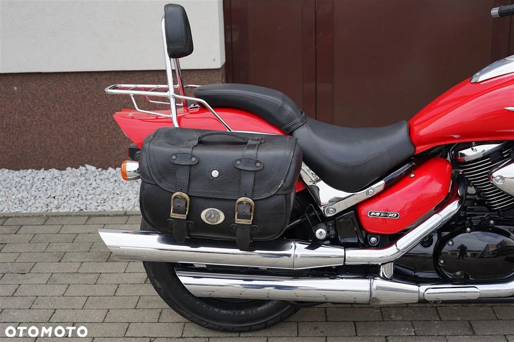 Suzuki Intruder - 4