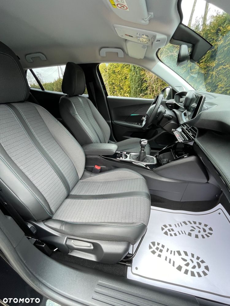 Peugeot 2008 - 22