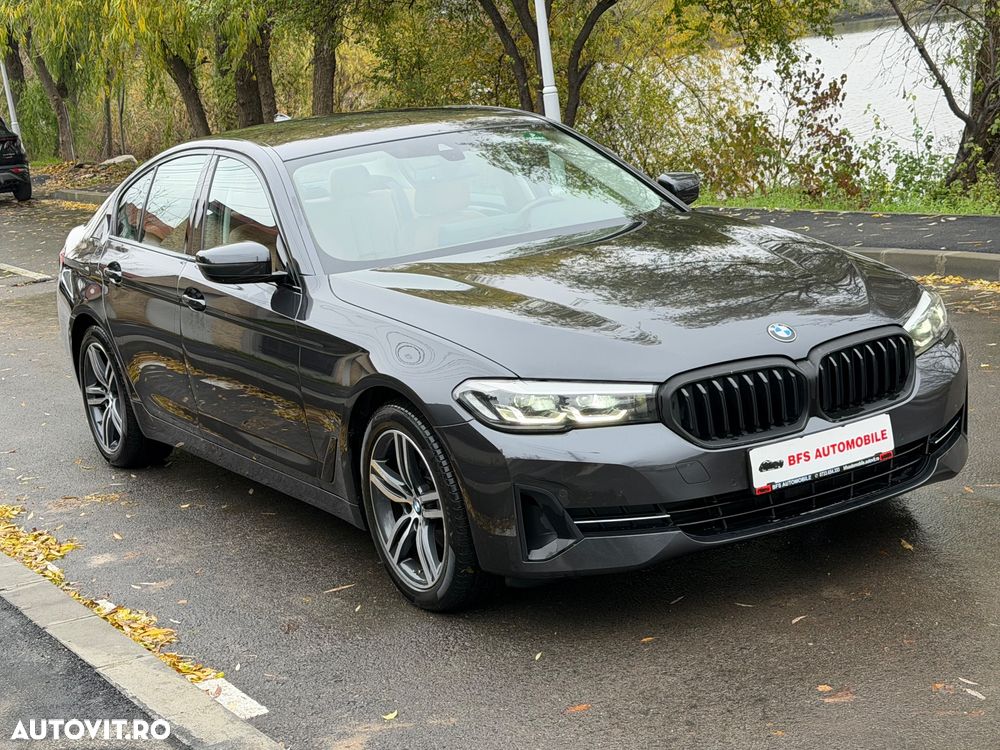 BMW Seria 5 518d AT MHEV - 36