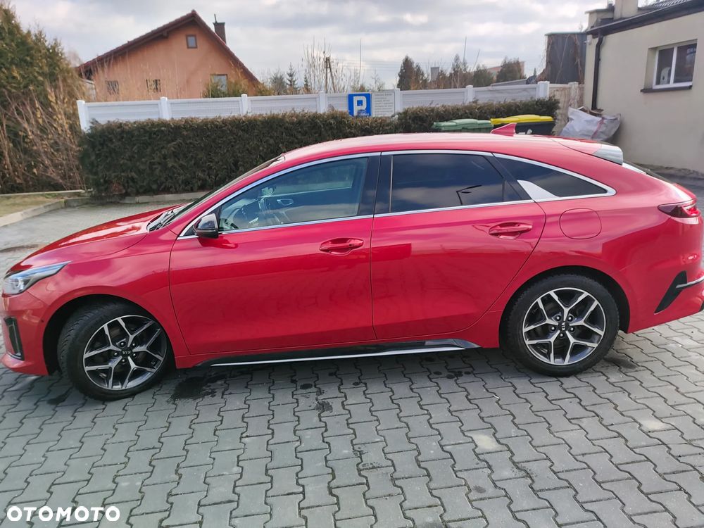 Kia ProCeed - 9