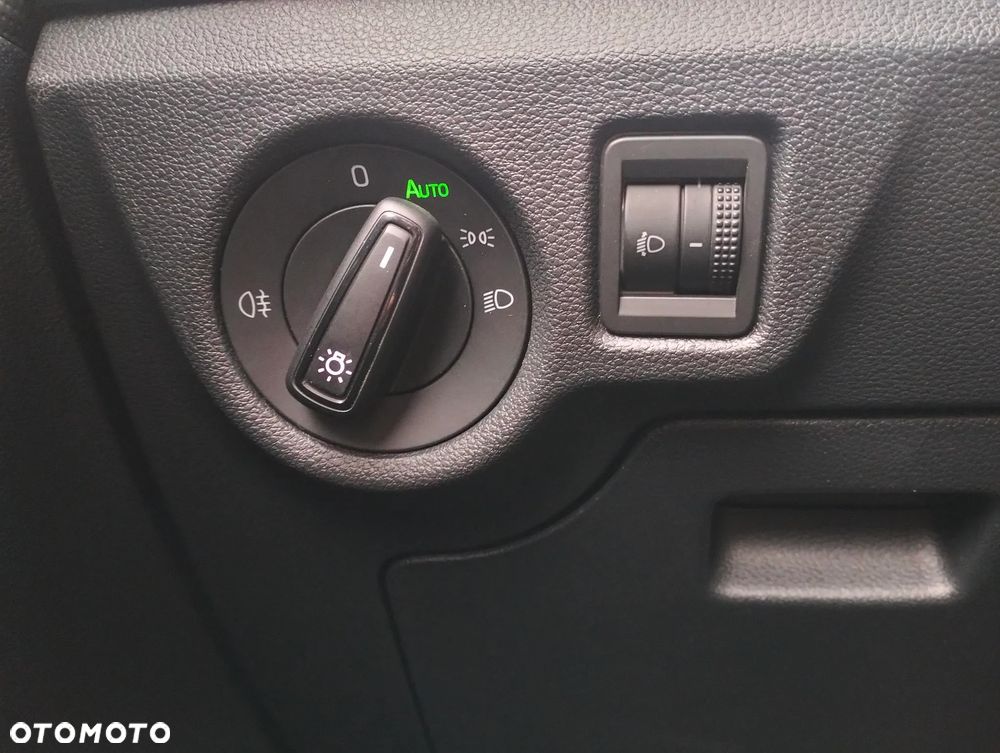 Skoda Kamiq 1.0 TSI Ambition - 9