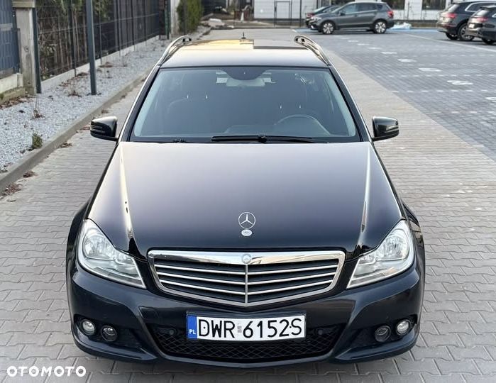 Mercedes-Benz Klasa C 200 CDI DPF BlueEFFICIENCY - 12