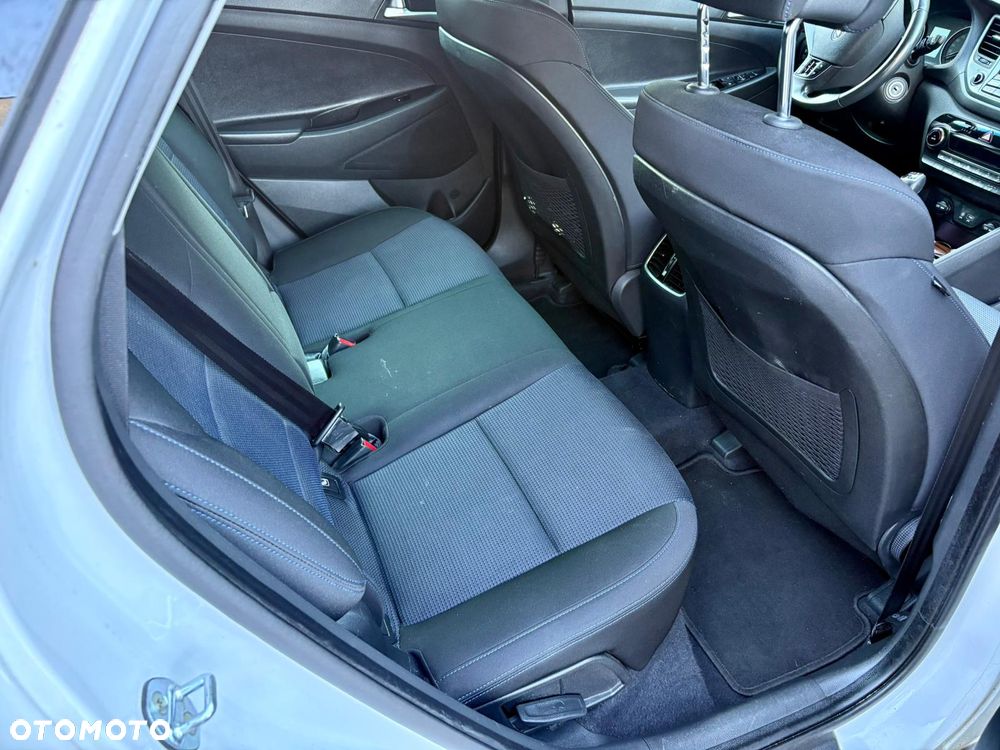 Hyundai Tucson blue 1.7 CRDi 2WD Trend - 10