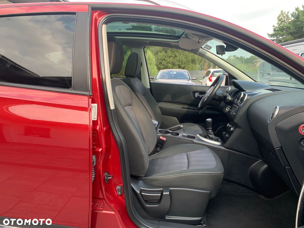 Nissan Qashqai 2.0 360 - 16