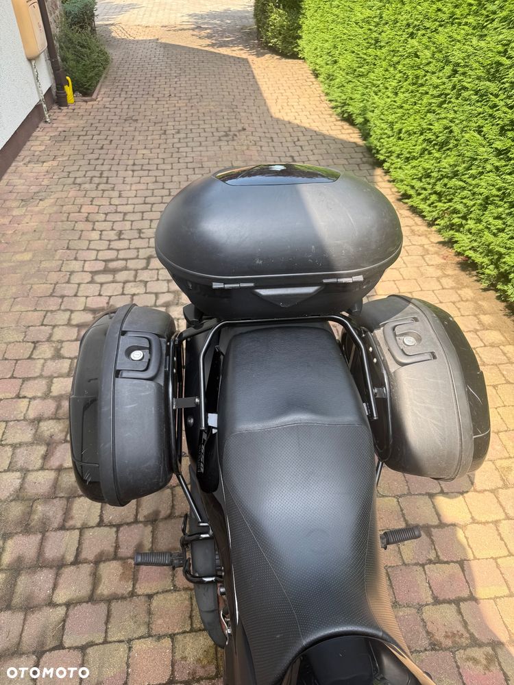Suzuki V-STROM - 14
