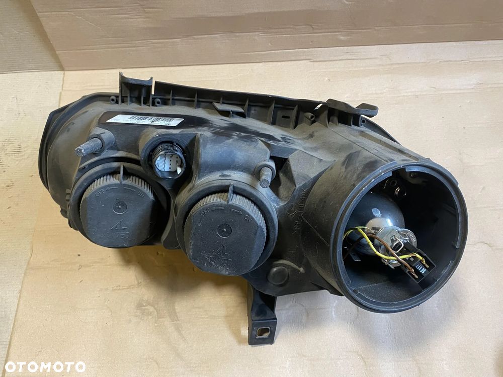 Lampa Alfa Romeo 159 prawa lewa OE - 10