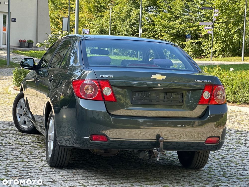 Chevrolet Epica 2.0 LS - 16