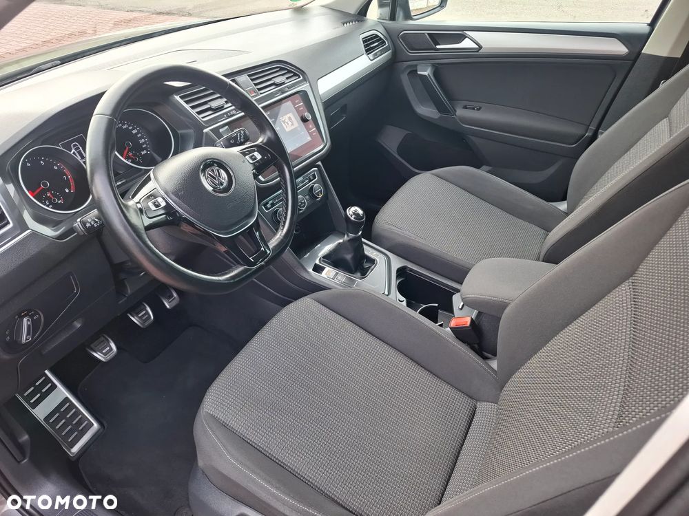 Volkswagen Tiguan 1.4 TSI BlueMotion Technology Trend & Fun - 27