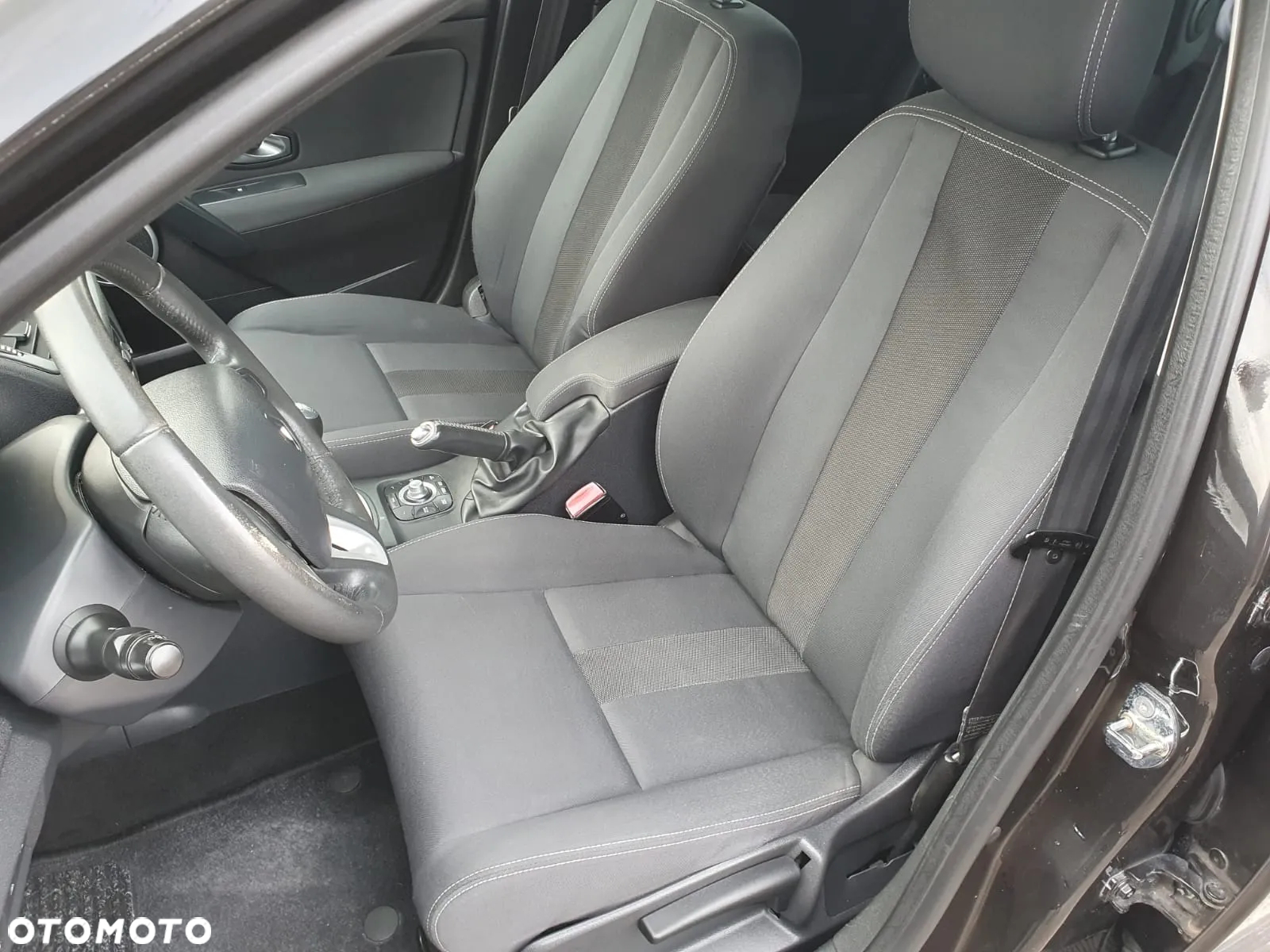 Renault Megane 1.6 16V 110 Dynamique - 19