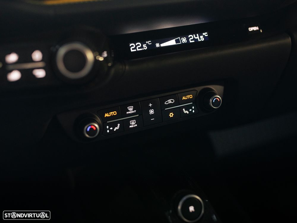 Ferrari 812 Superfast Standard - 54