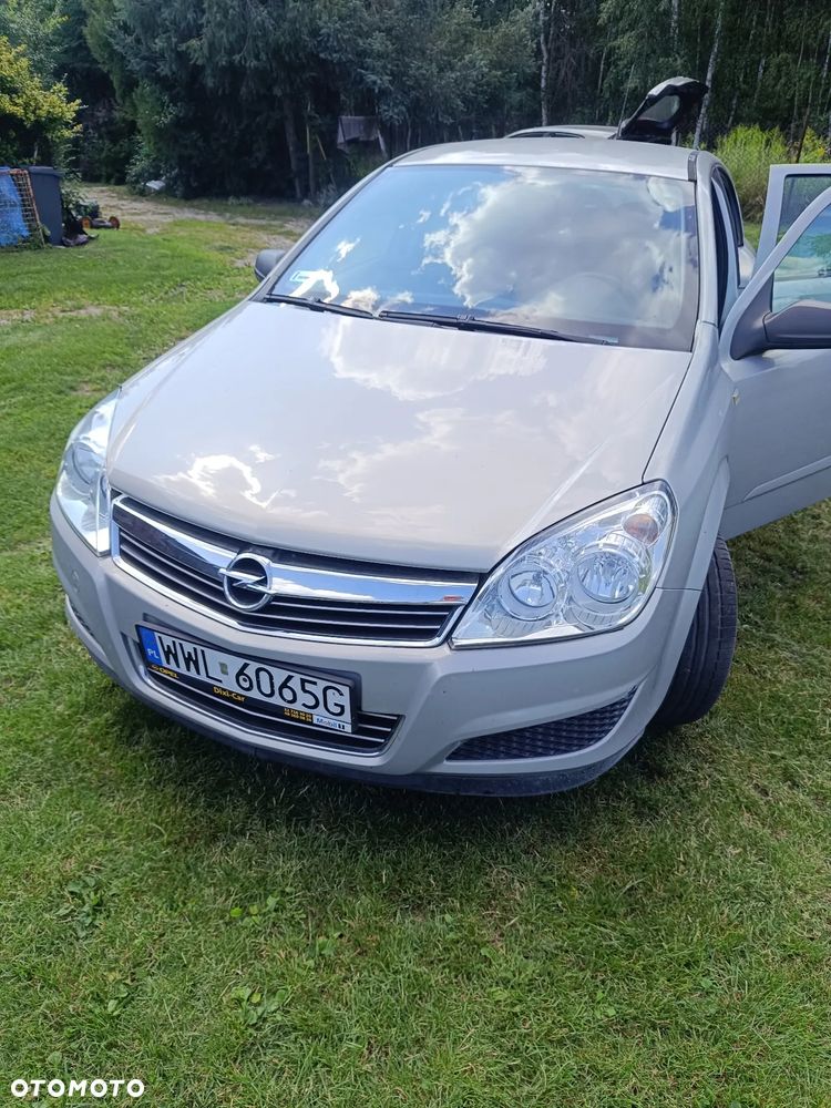 Opel Astra III 1.4 Essentia - 1
