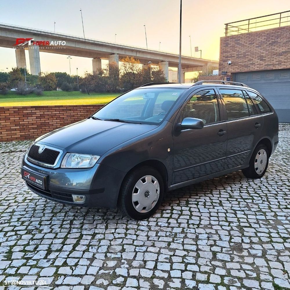 Skoda Fabia Break 1.4 Ambiente - 2