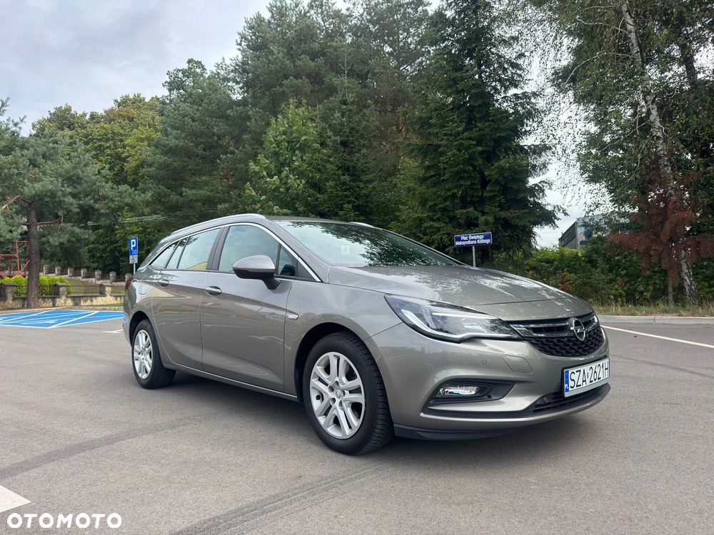 Opel Astra 1.6 CDTI Enjoy - 2