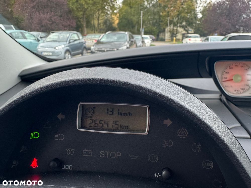 Peugeot 807 - 27