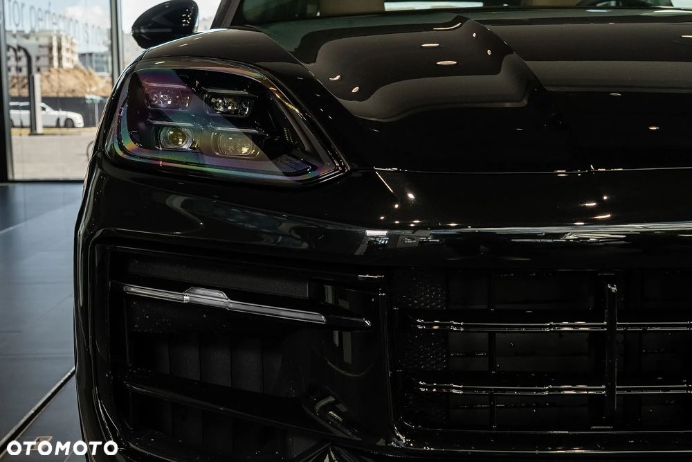 Porsche Cayenne Black Edition - 10