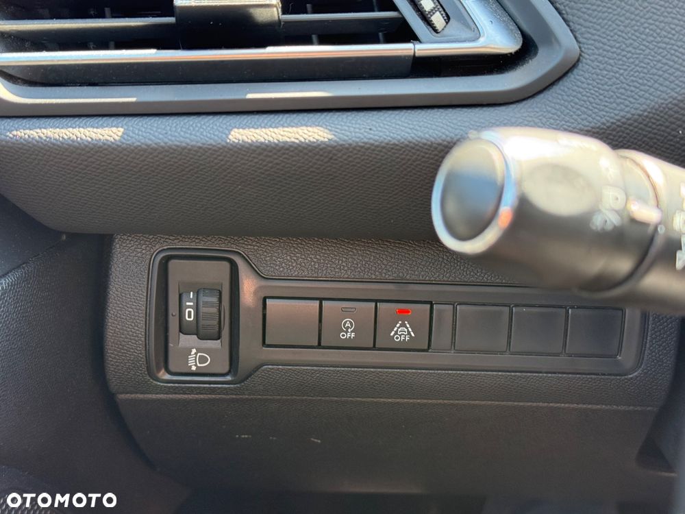 Peugeot 308 BlueHDi FAP 130 Stop & Start Tech Edition - 39